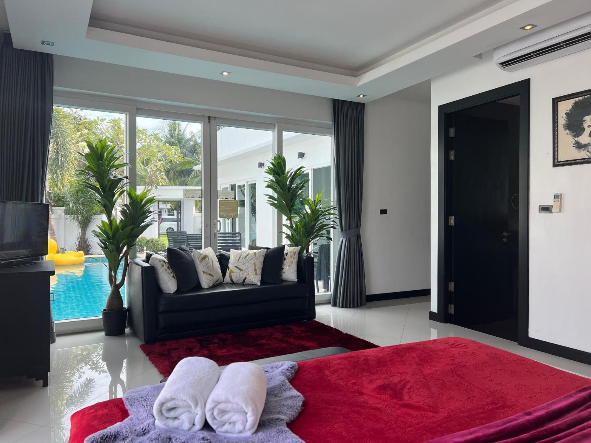 Villas In Pattaya Jomtien Beach Room photo
